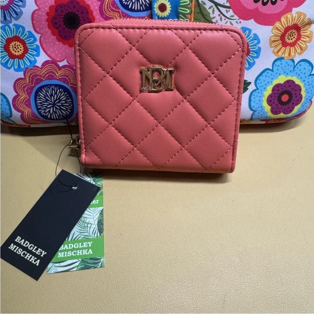 Badgley Mischka Coral Quilted
Women's Wallet NWT - Picture 1 of 10
